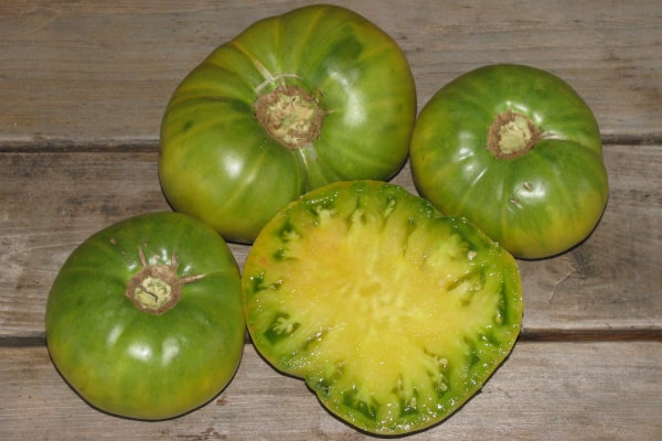 Aunt Rubyâ€™s German Green tomato